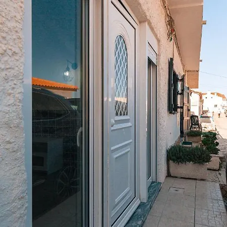 T2 アパート バレアル